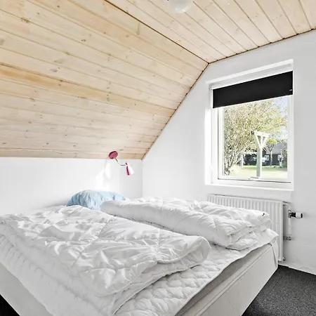 Casa vacanze Lovely In With Sauna *